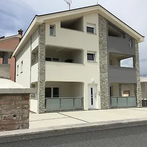 foglaljon itt