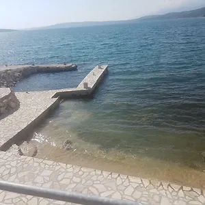 foglaljon itt